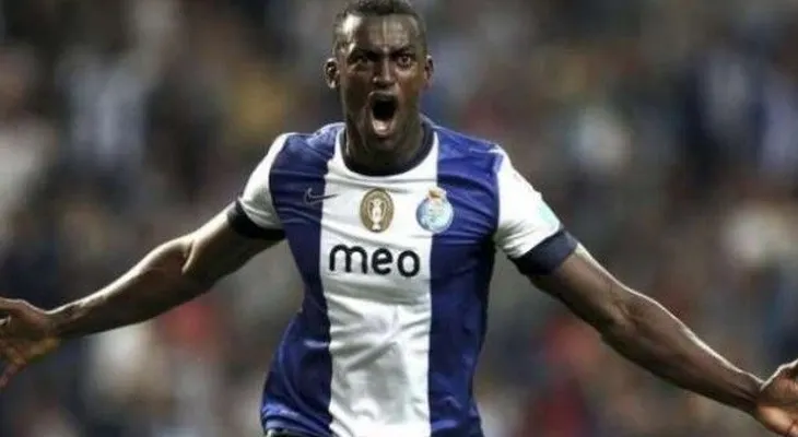 Atlético pagará 39 millones de dólares por Jackson Martínez 