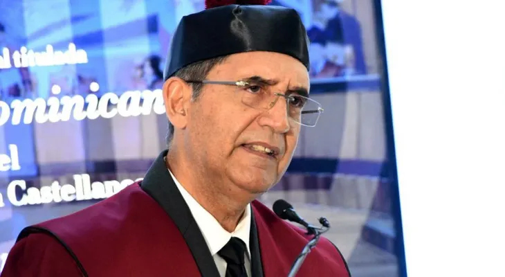 Juez del Tribunal Constitucional llama a defender la soberanía dominicana