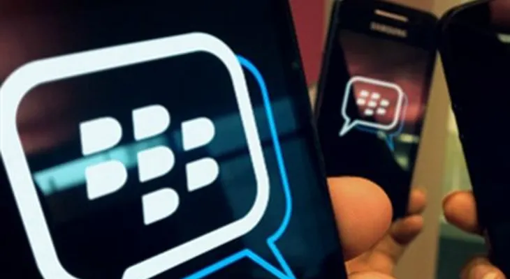 WhatsApp vs. Blackberry, ¿quién gana?