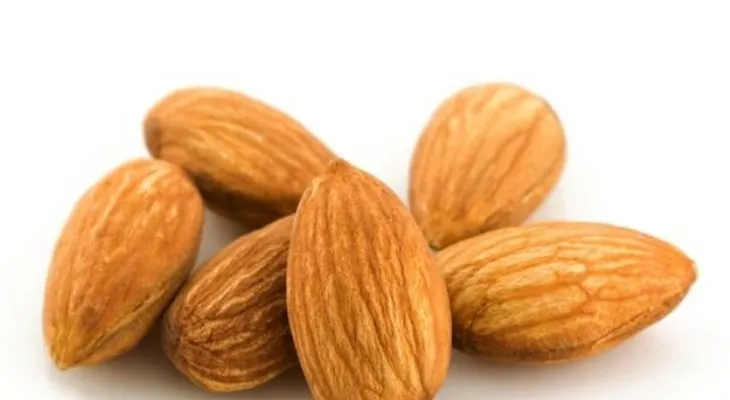 6 beneficios de comer almendras crudas ¡Aprovéchalos!