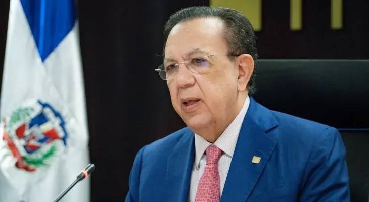 Junta Monetaria aprueba medidas de estímulo por RD$94,000 millones para financiamiento a sectores productivos y hogares, a bajas tasas de interés.