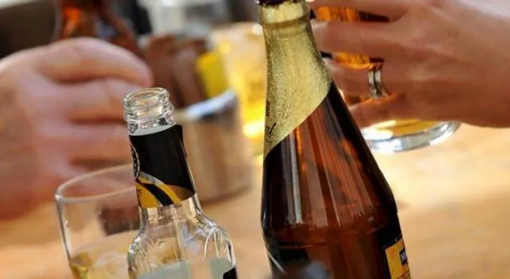 EEUU: Cae el consumo de alcohol y drogas entre los adolescentes