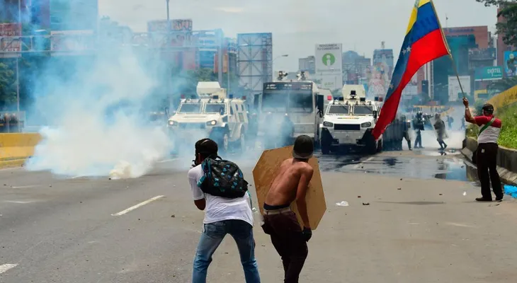 Minuto a minuto: enfrentamientos en protestas contra la Constituyente en Venezuela