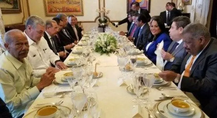 Danilo Medina dice que el tema de la reelección es muy complejo