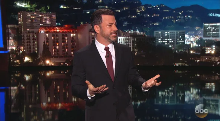 Entre lágrimas, Jimmy Kimmel habla sobre los problemas de salud de su bebé