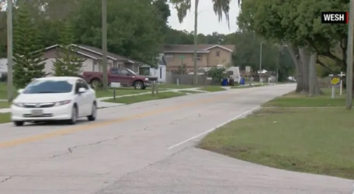 Mujer mata a su hija de un disparo al confundirla con un intruso