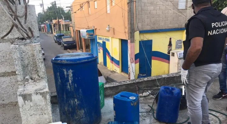 Dictan prisión contra mujer de 55 años implicada en fabricación de clerén; 110 personas fallecidas 