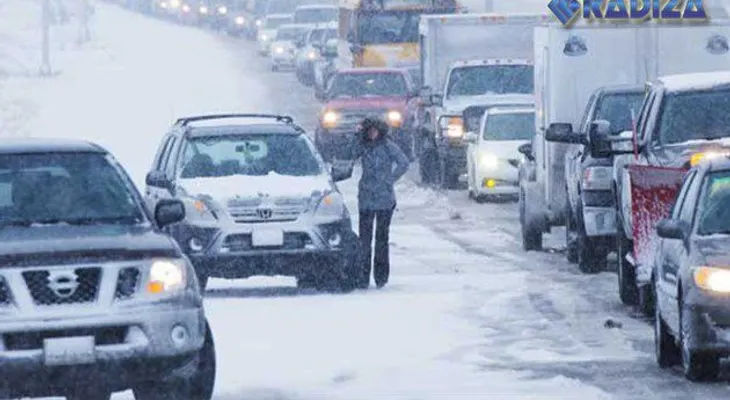 Nueva tormenta invernal arroja lluvia y nieve en California