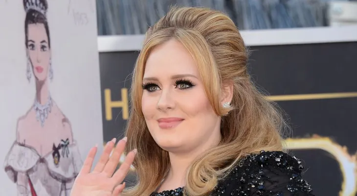 Hello: Adele lanza su primer sencillo en tres años