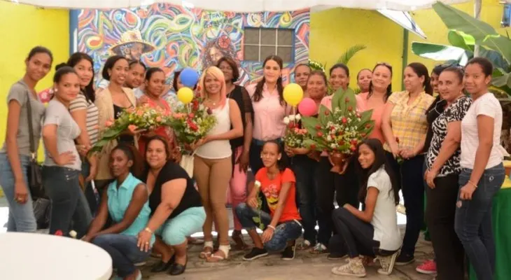 Michelle Ortiz exhorta a la mujer a convertirse en emprendedora