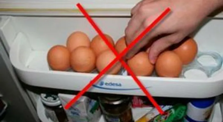 Tu salud corre peligro si guardas los huevos en la nevera