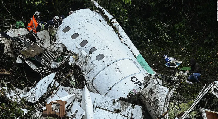 Suspenden permiso de volar a aerolínea LAMIA, del vuelo accidentado en Colombia