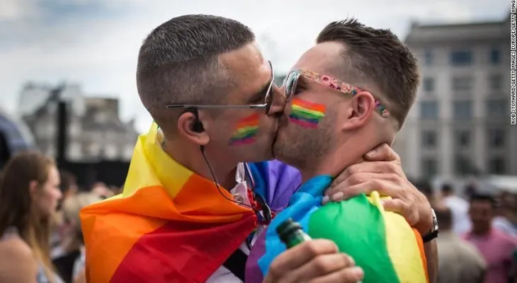 Reino Unido prohibirá la terapias de conversión de gays