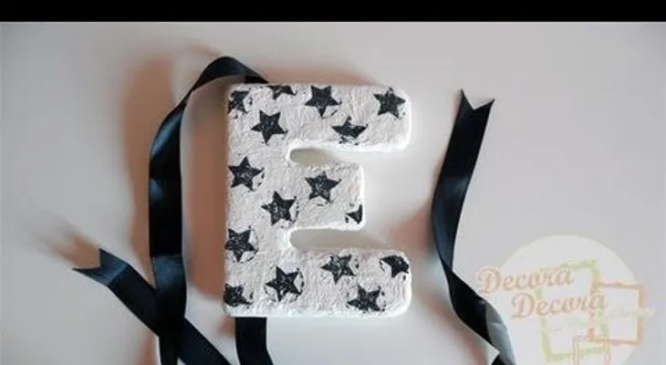 Aprende esta técnica: hacer letras para decorar (VIDEO)