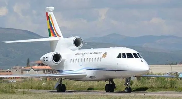 Critican a Evo Morales por compra de aviones para vicepresidente y ministros