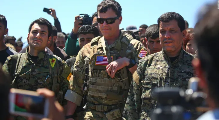 EE.UU. ofrecerá "armas limitadas" a los combatientes kurdos en Siria
