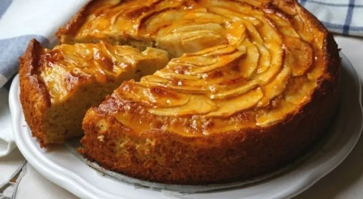 Torta de manzana, facilisima de preparar