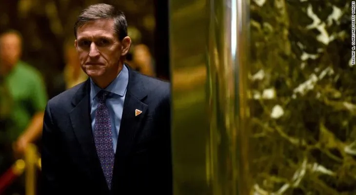 Renuncia Michael Flynn, asesor de Seguridad Nacional de Trump
