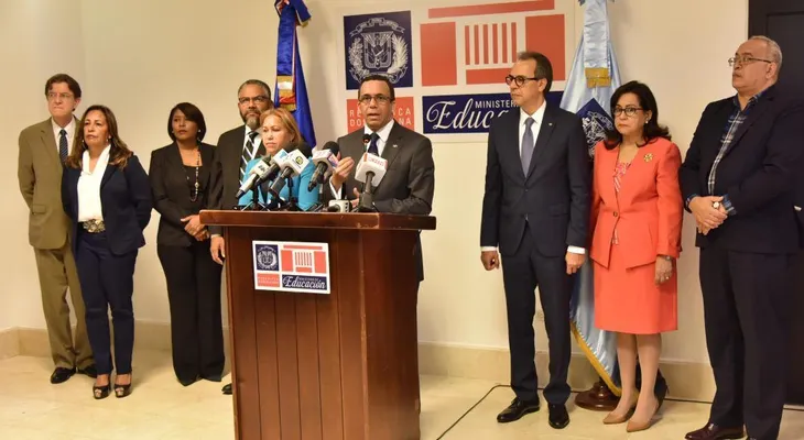 Educación habilita portal del proceso competitivo para designación directores regionales y distritales