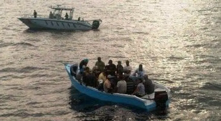 Armada apresa a 27 que intentaron viajar ilegal a Puerto Rico