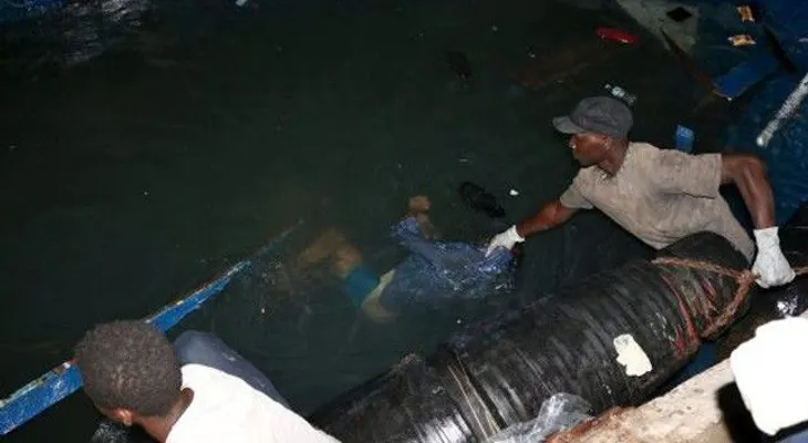 Recuperan más de 200 cadáveres de un barco naufragado en el Mediterráneo en 2015