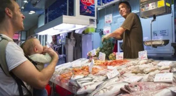 Comer pescado en el embarazo mejora el desarrollo cognitivo del niño