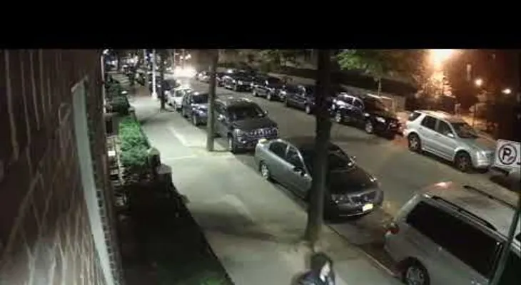 Jóvenes atracan en áreas donde residen criollos en Queens