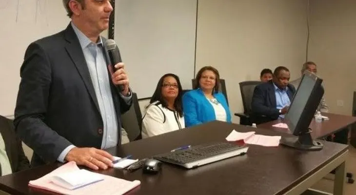 Abinader dice dominicanos en el exterior jugarán papel clave en elecciones del 2016