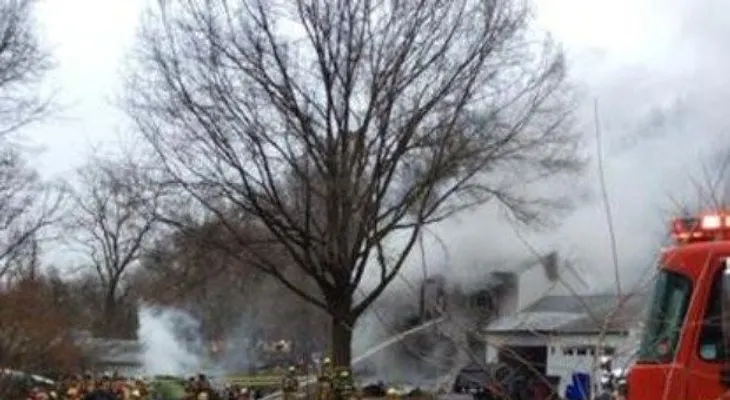 Mueren 6 tras caer aeronave en Maryland