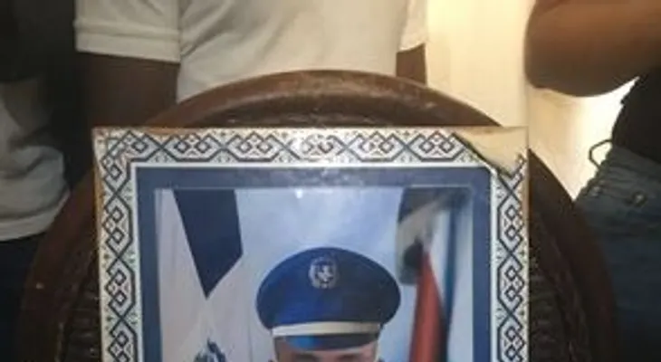 "Lo único que sé es que mataron a mi hijo", dice madre de teniente asesinado