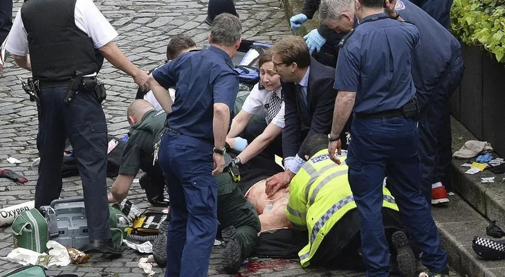 La trágica historia del ministro que intentó revivir al policía británico