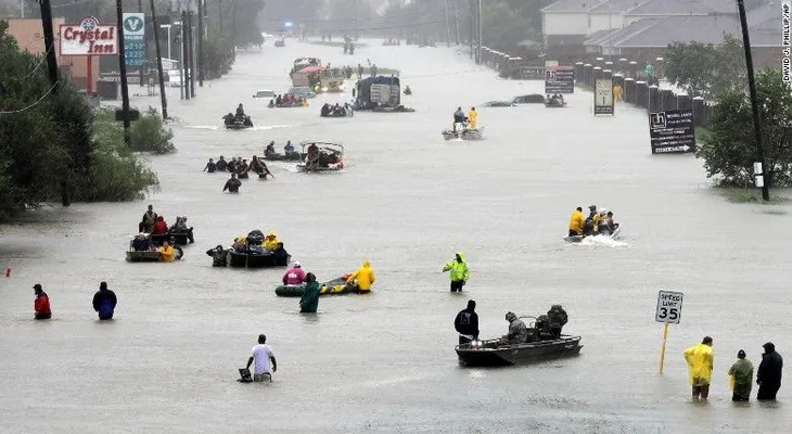 Autoridades no arrestarán indocumentados si buscan refugio tras Harvey