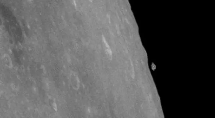La NASA no explica cómo a la Luna se le rompió un pedazo en una foto