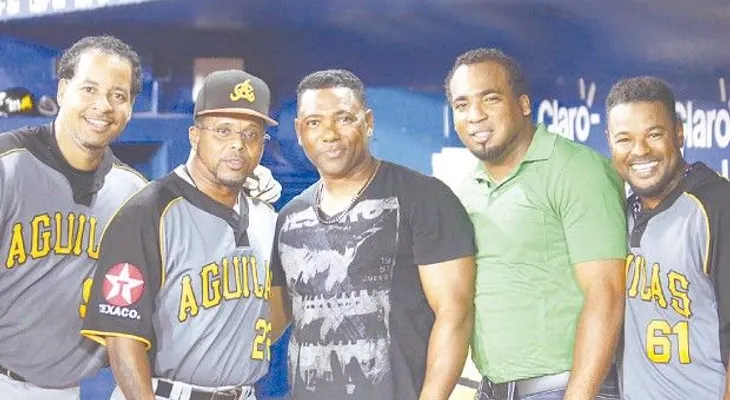 Manny da jonrón y las Águilas ganan; Gigantes suben a la cima