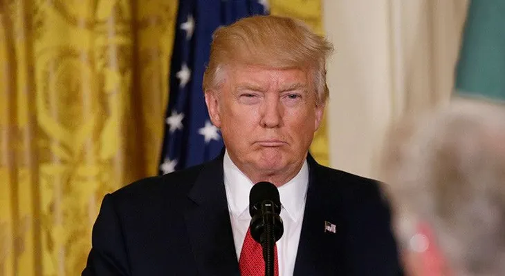 Donald Trump: "Director del FBI me aseguró que no estaba siendo investigado sobre Rusia"