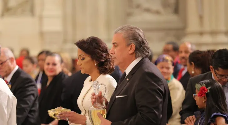 Primera dama encabeza misa a la Virgen de La Altagracia en Nueva York