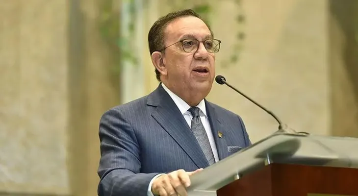 Valdez Albizu informa crecimiento interanual de 5.4% de la economía, en enero-septiembre 2022