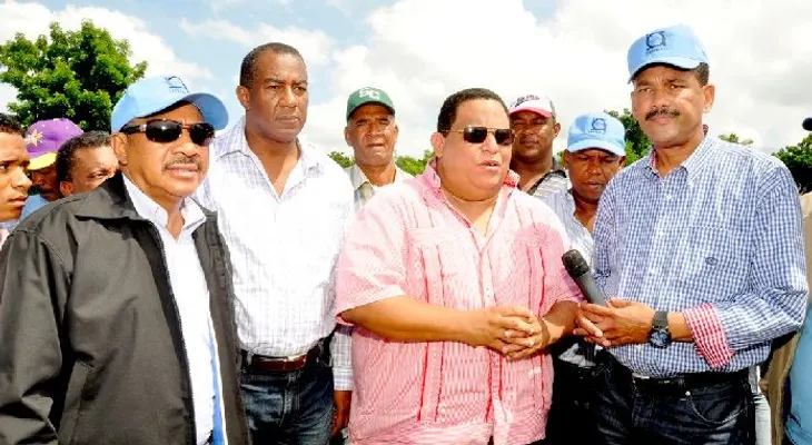 Danilo Medina entregará en diciembre viviendas a familias afectadas por ríos en Azua