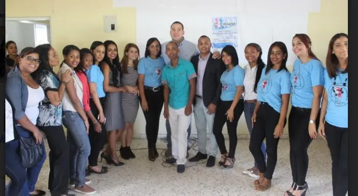 Grupos y organizaciones sociales también se suman a la lucha de la "No violencia contra la mujer"