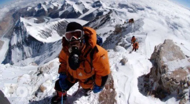 "Everest" presenta su realismo trágico lejos de convencionalismo de Hollywood