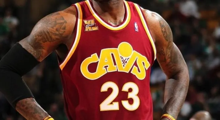 Camiseta de Lebron James la más vendida de la NBA 