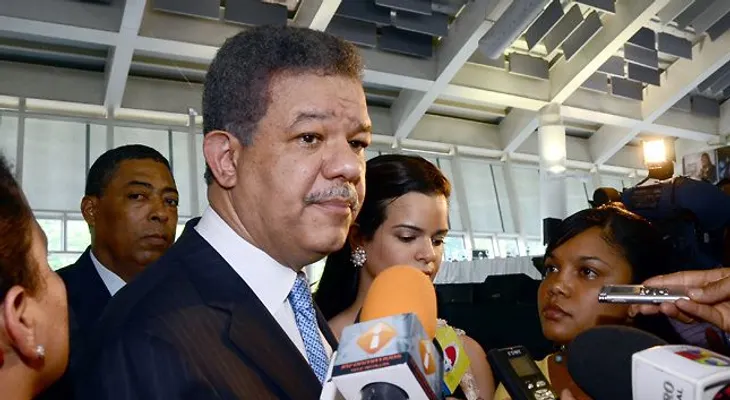 Leonel: "Tenemos que reconocer la nacionalidad dominicana de todos los que tienen nacimiento"