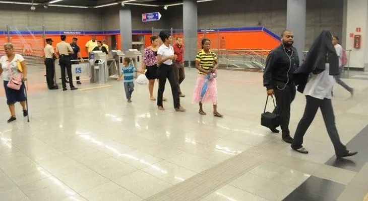 En un mes, el Metro de Santo Domingo falla cinco veces