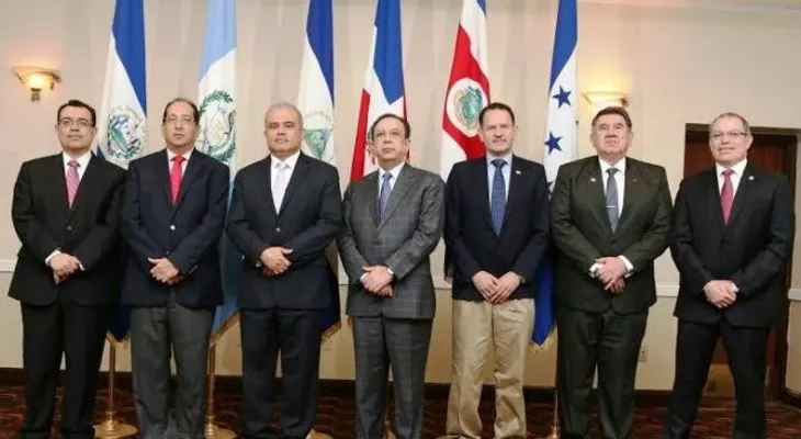 Valdez Albizu destaca crecimiento económico RD en reunión Consejo Monetario Centroamericano