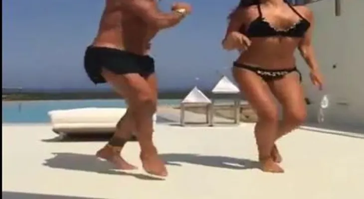 Un abuelo arrasa en las redes 