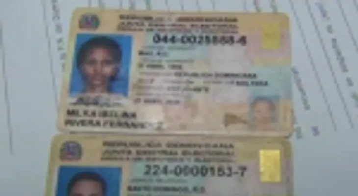 Apresan pareja de esposos al ocuparles droga, armas y vehículos en Dajabón