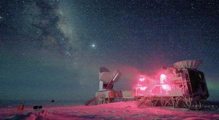 Científico advierte del peligro de contactar con extraterrestres