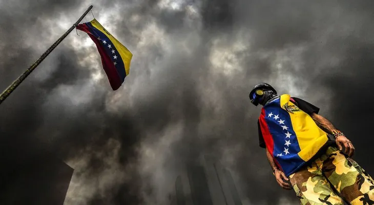 Así funciona la fórmula de "represión violenta" de Maduro, según Amnistía Internacional