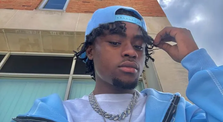 Estudiante haitiano de Ohio muere en aparente suicidio; su familia señala el monitor de tobillo de ICE como causa de su angustia