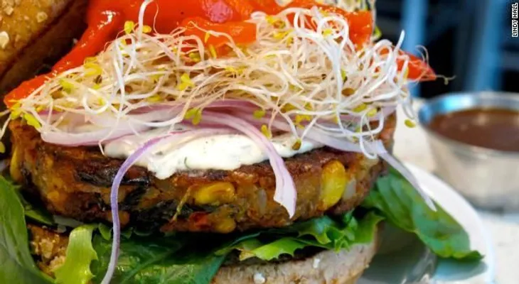 ¿Es buena para tu salud la comida rápida vegetariana?